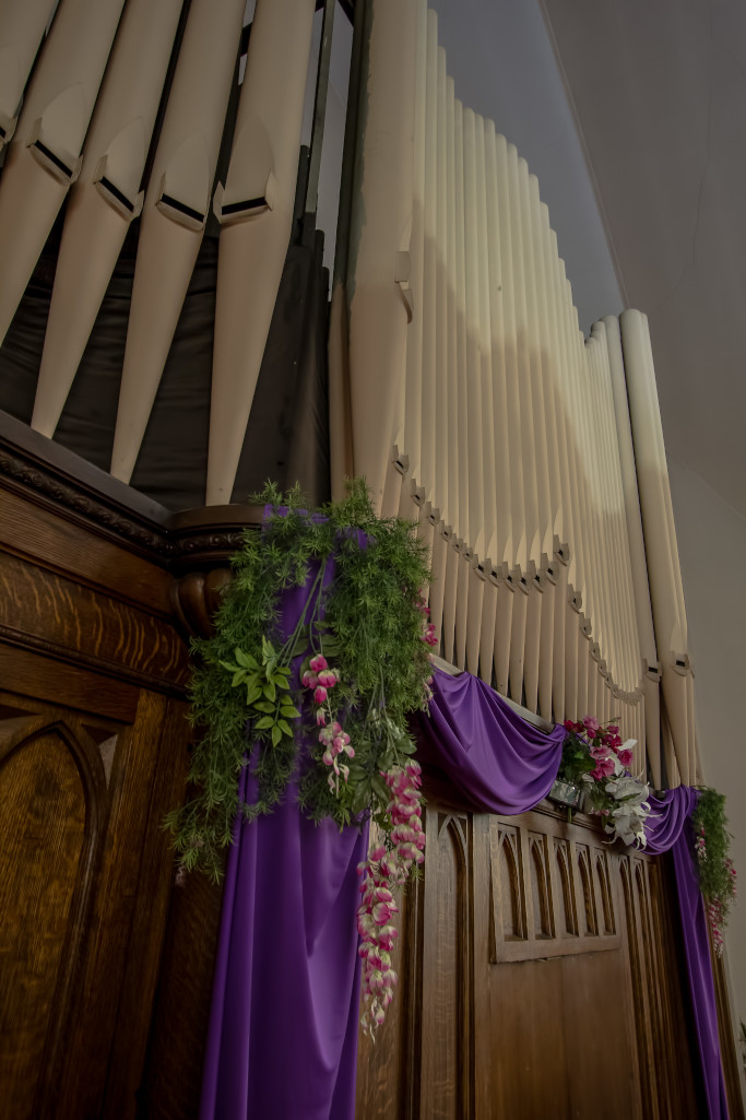 Mulberry Community Church inside